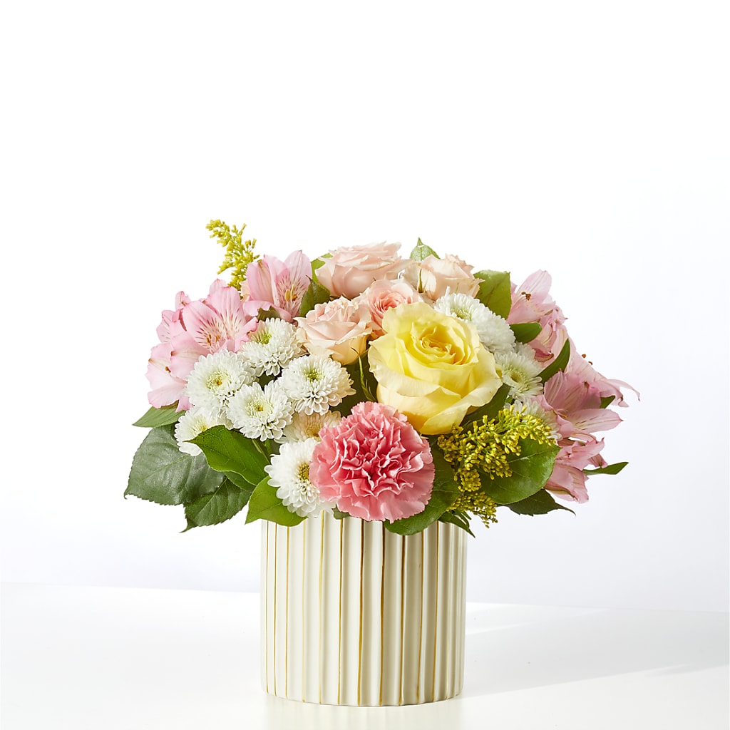 Watercolors Bouquet – Woodbury Flowers, Woodbury GA