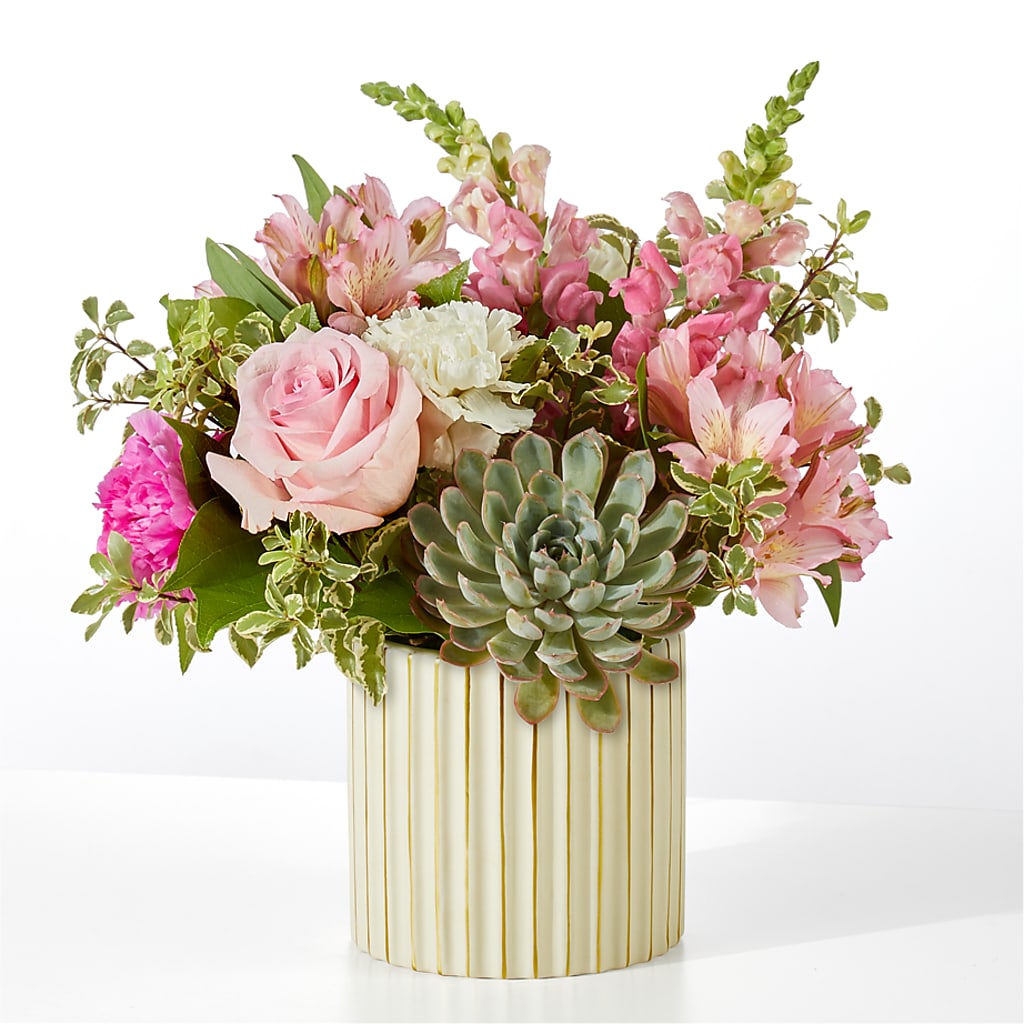 Magenta Musings Bouquet – Woodbury Flowers, Woodbury GA