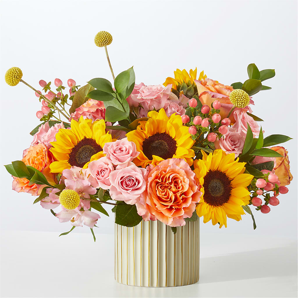 Sun's Out Bouquet – Woodbury Flowers, Woodbury GA