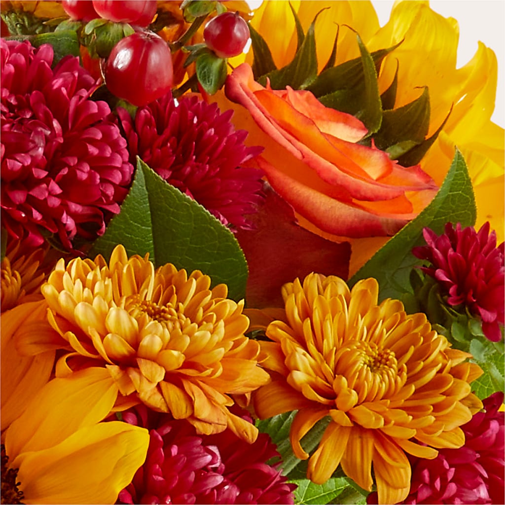 Sweater Season - A Florist Original – Woodbury Flowers, Woodbury GA