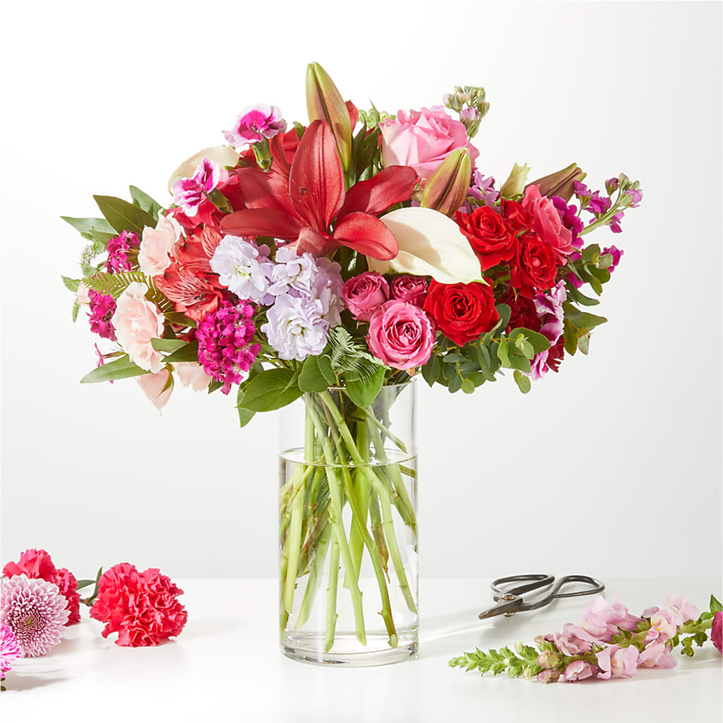 Swooning Over You - A Luxury Florist Original – Woodbury Flowers, Woodbury GA