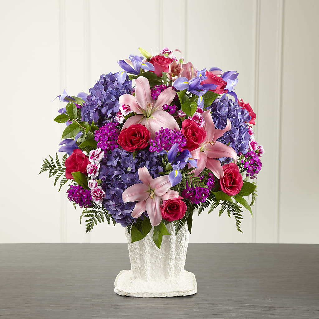 We Fondly Remember Arrangement – Woodbury Flowers, Woodbury GA