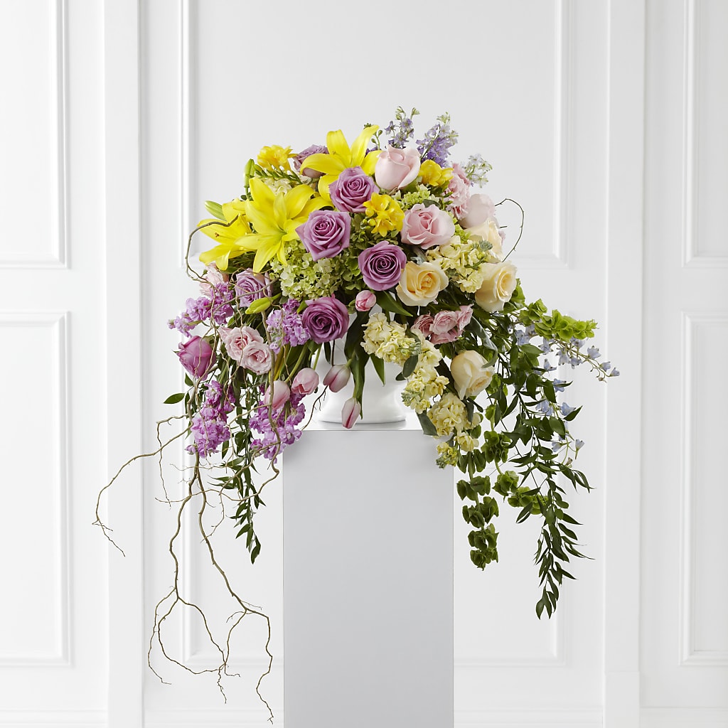 Display of Affection Arrangement – Woodbury Flowers, Woodbury GA