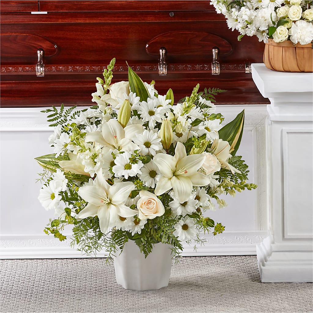 Thoughts of Tranquility Floor Basket – Woodbury Flowers, Woodbury GA