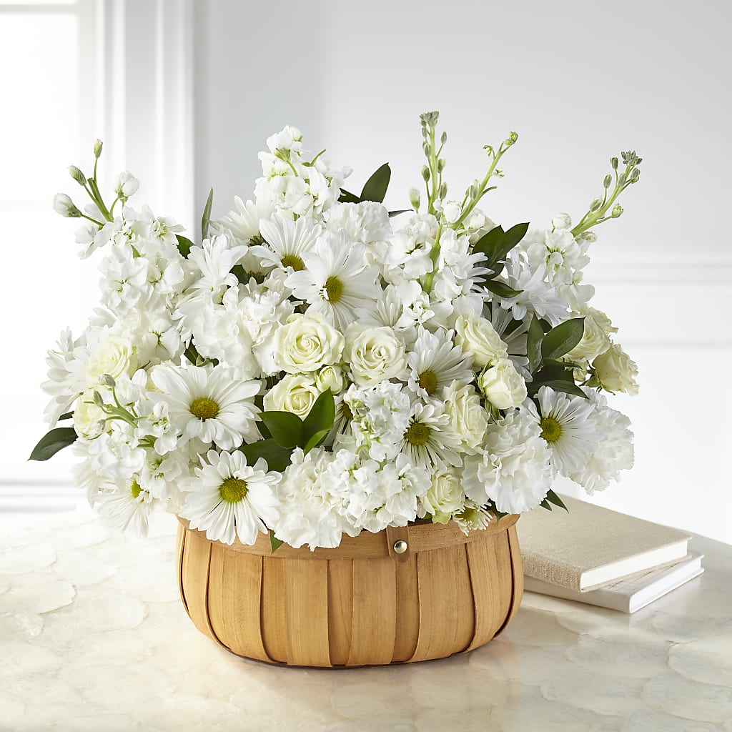 Graceful Garden Basket – Woodbury Flowers, Woodbury GA
