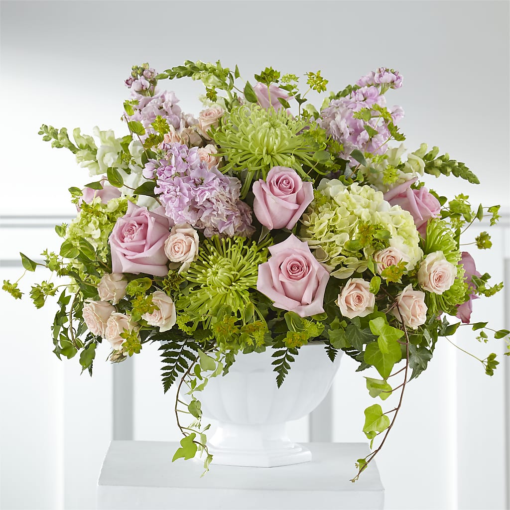 Radiant Embrace Arrangement – Woodbury Flowers, Woodbury GA