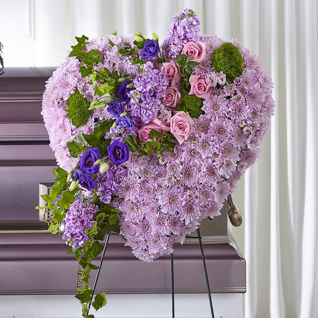 Treasured Love Standing Heart – Woodbury Flowers, Woodbury GA