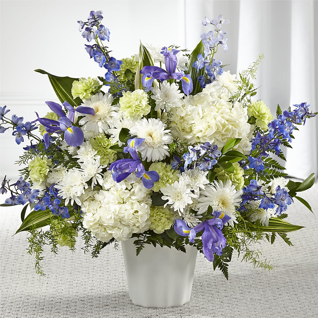 Soft Serenity Floor Basket – Woodbury Flowers, Woodbury GA