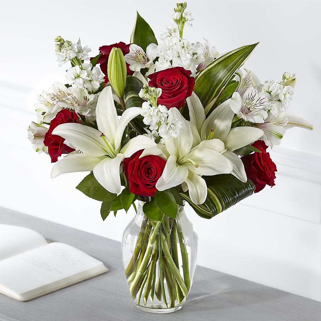 Loving Respect Bouquet – Woodbury Flowers, Woodbury GA