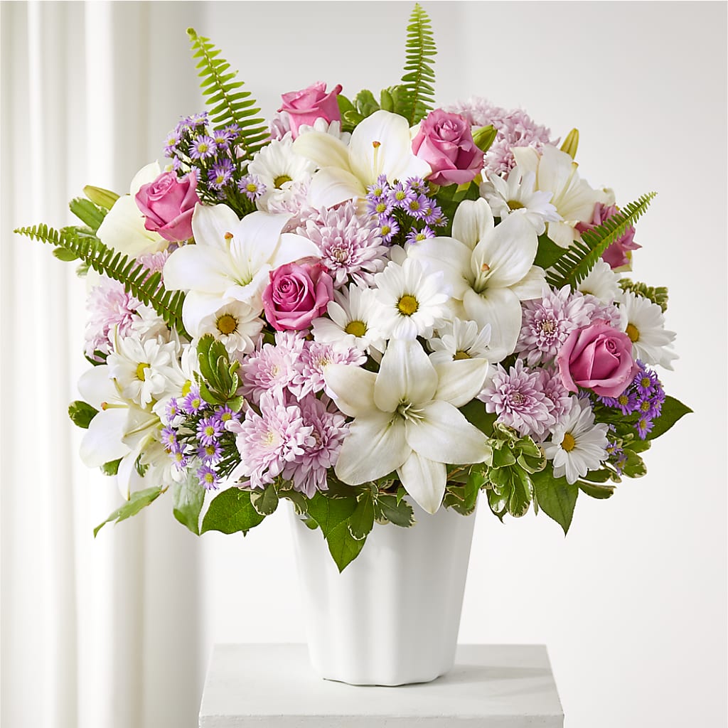 Warmest Thoughts Tabletop Basket – Woodbury Flowers, Woodbury GA