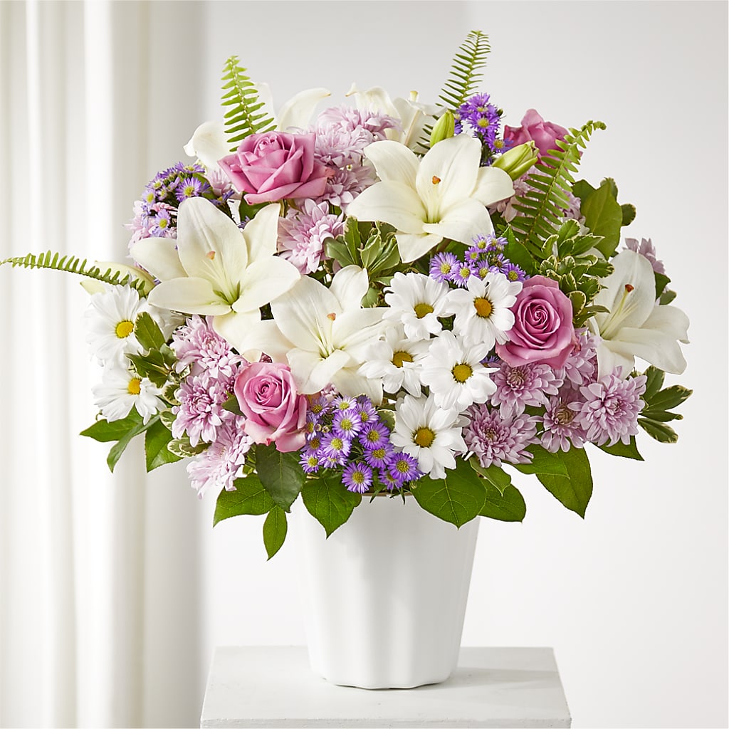 Warmest Thoughts Tabletop Basket – Woodbury Flowers, Woodbury GA