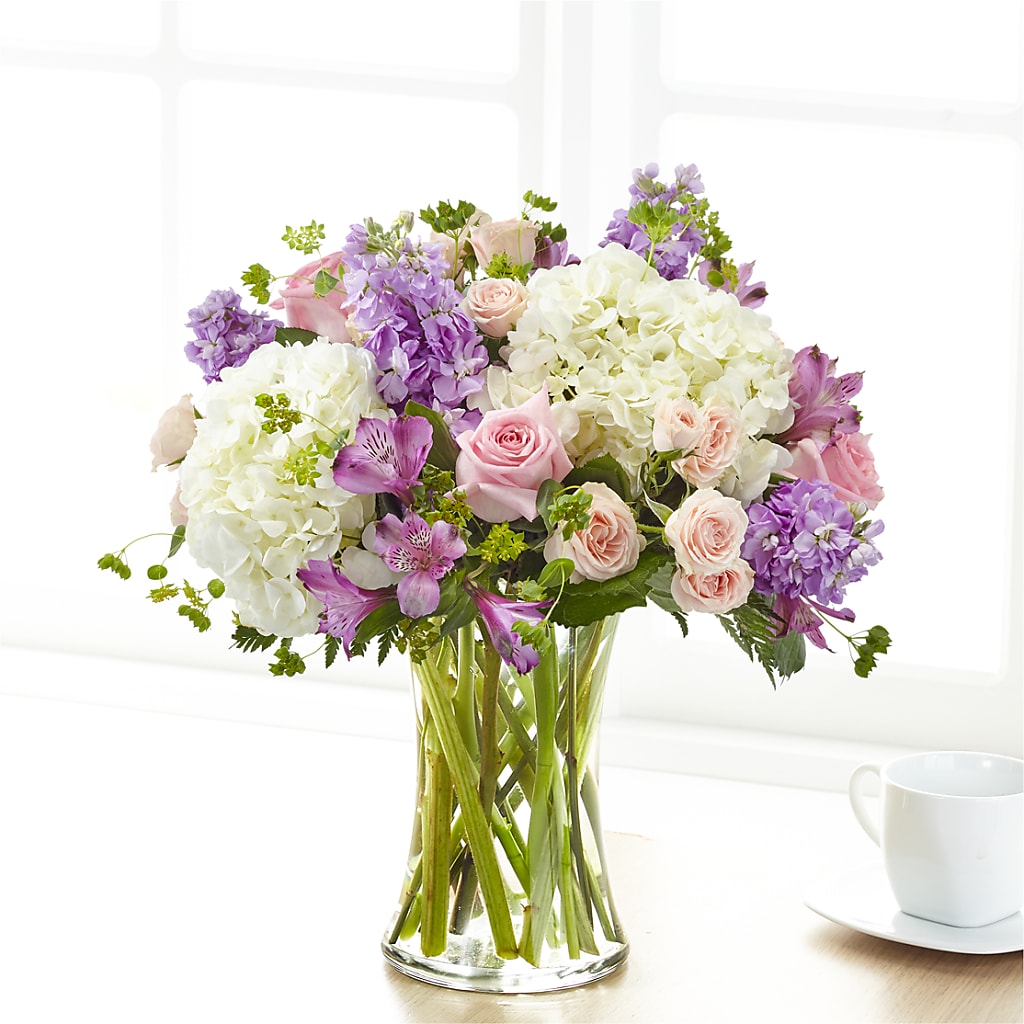 Shared Sentiment Bouquet – Woodbury Flowers, Woodbury GA