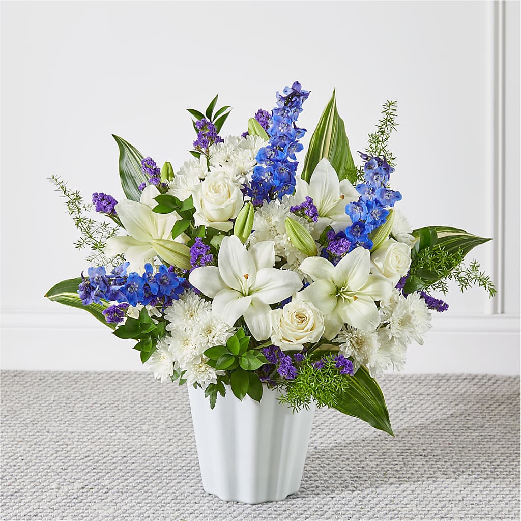Take Comfort Floor Basket – Woodbury Flowers, Woodbury GA