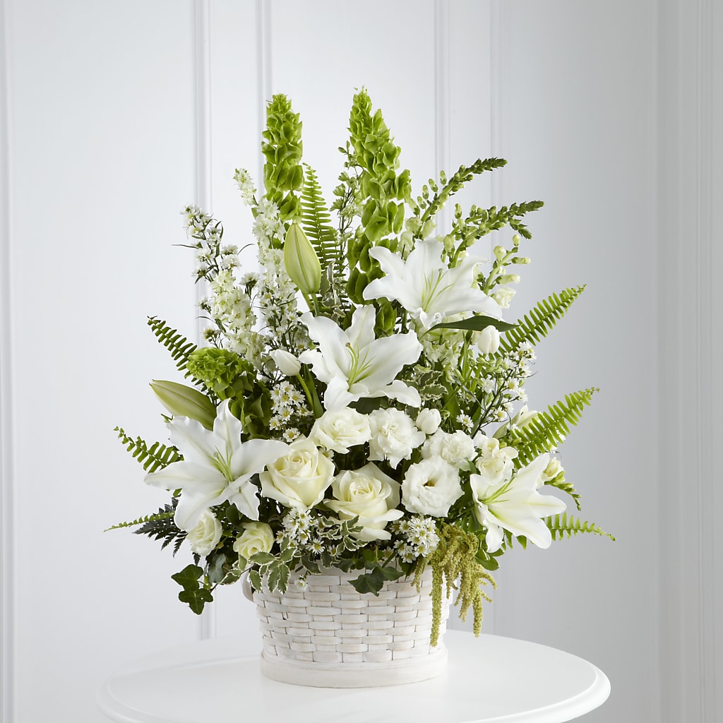 In Our Thoughts Arrangement – Woodbury Flowers, Woodbury GA