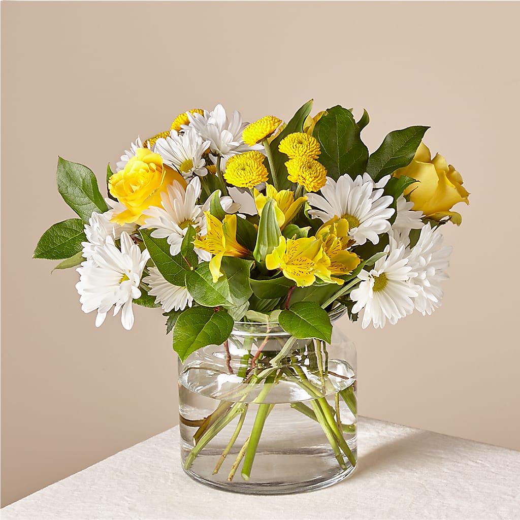Sunny Sentiments Bouquet – Woodbury Flowers, Woodbury GA