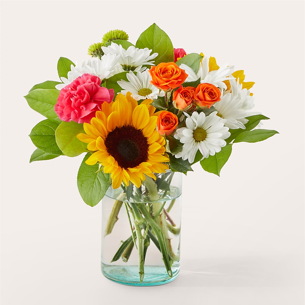Sun-drenched Blooms Bouquet – Woodbury Flowers, Woodbury GA