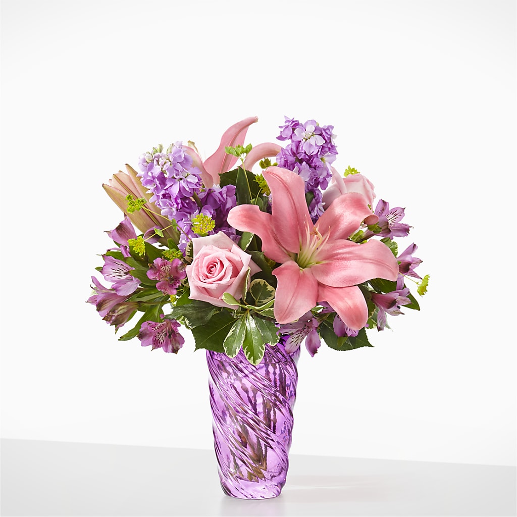Precious Petals Bouquet with Luxe Swirl Vase – Woodbury Flowers, Woodbury GA