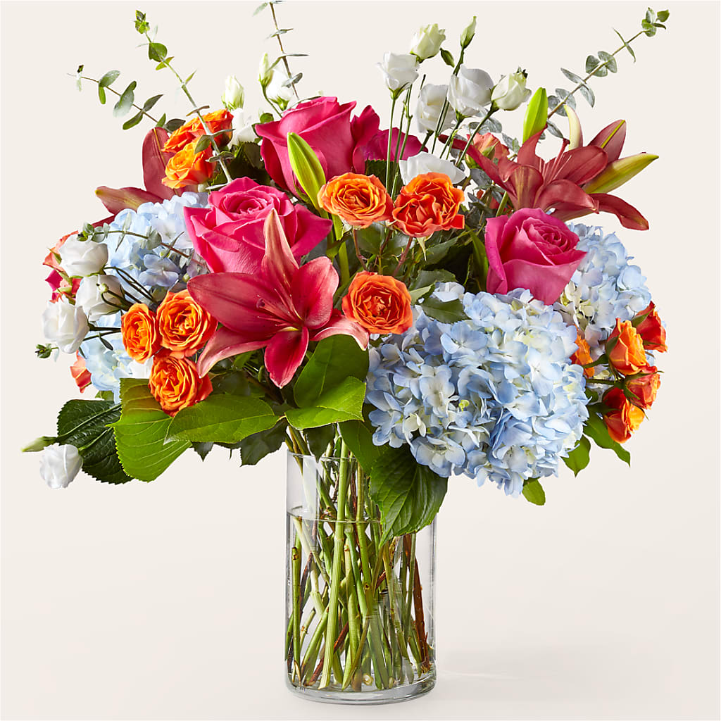 Awestruck Luxury Bouquet – Woodbury Flowers, Woodbury GA