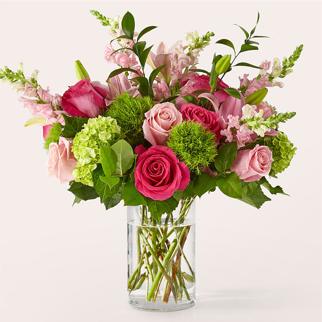 Fit for a Queen Luxury Bouquet – Woodbury Flowers, Woodbury GA