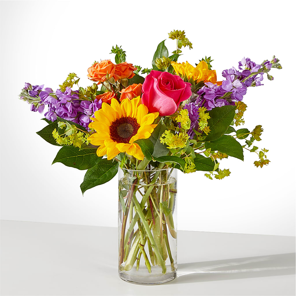 Vibrant Greetings Bouquet – Woodbury Flowers, Woodbury GA