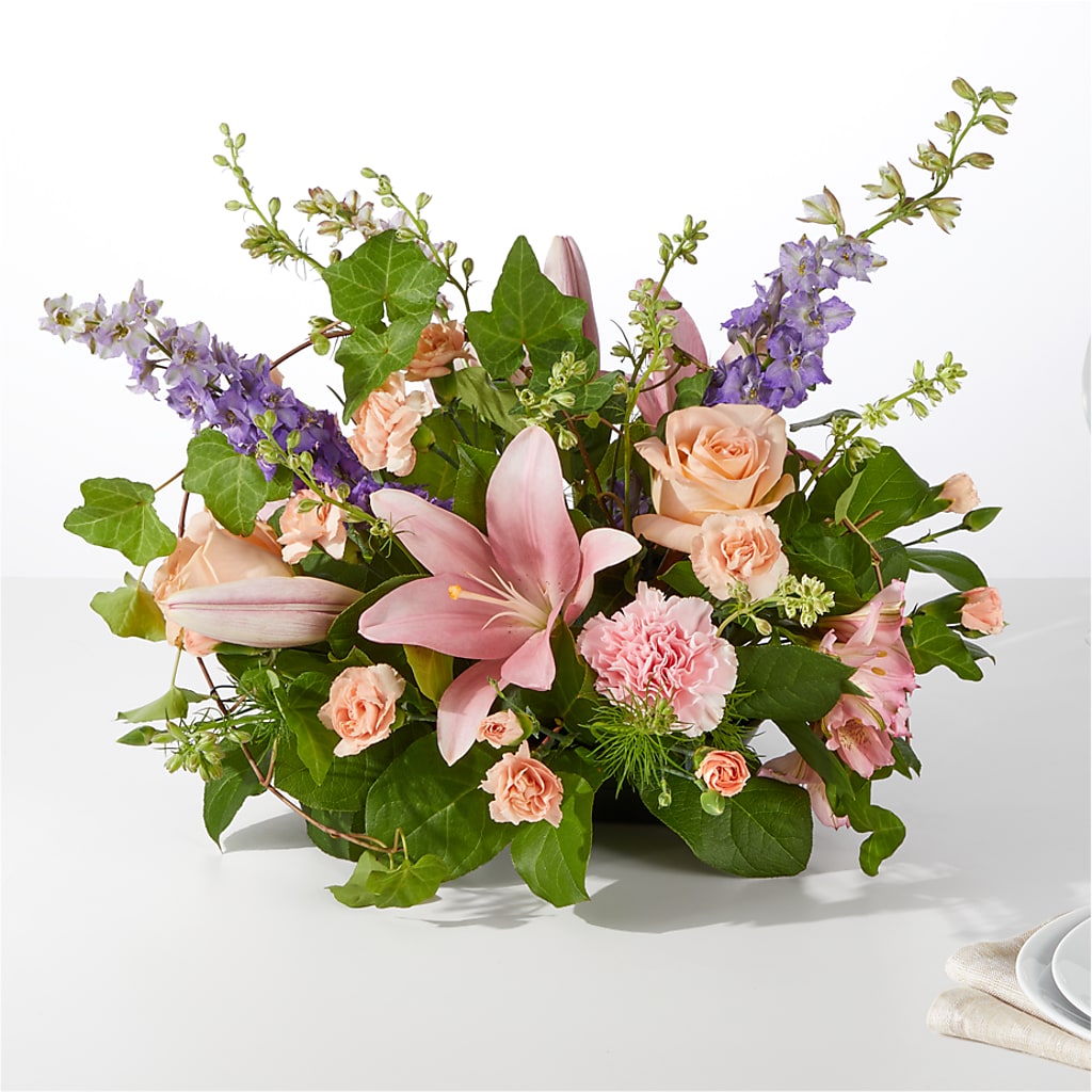 Blossom Time Centerpiece – Woodbury Flowers, Woodbury GA