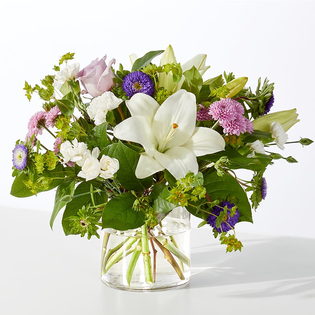 April Showers Bouquet – Woodbury Flowers, Woodbury GA