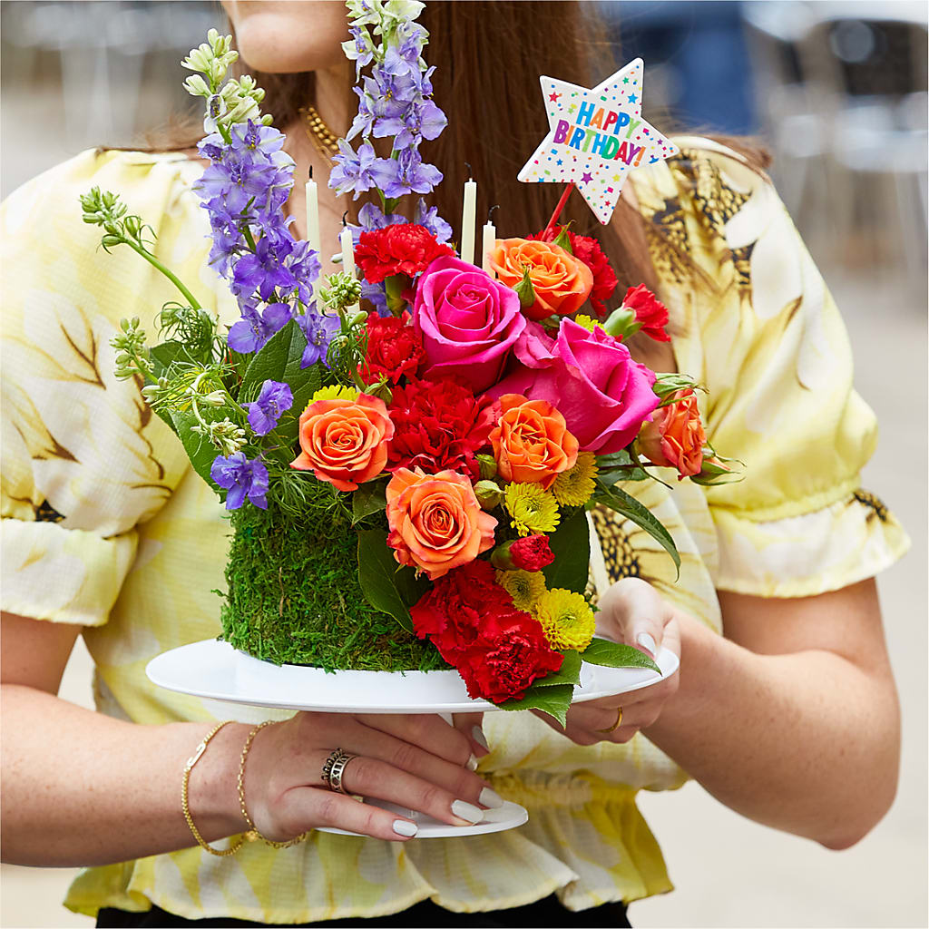 Best Year Yet Floral Cake – Woodbury Flowers, Woodbury GA