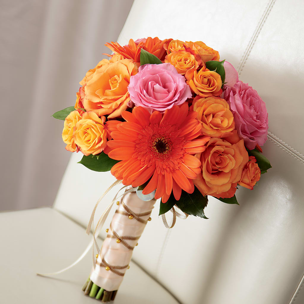 Lifetime of Love Bouquet – Woodbury Flowers, Woodbury GA