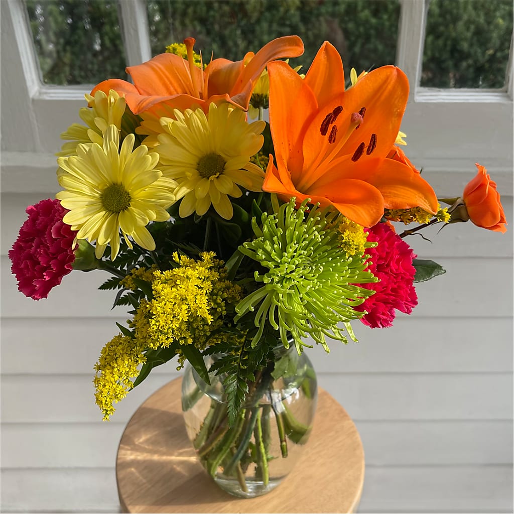 Bold & Bright – A Florist Original –  Woodbury Flowers, Woodbury GA