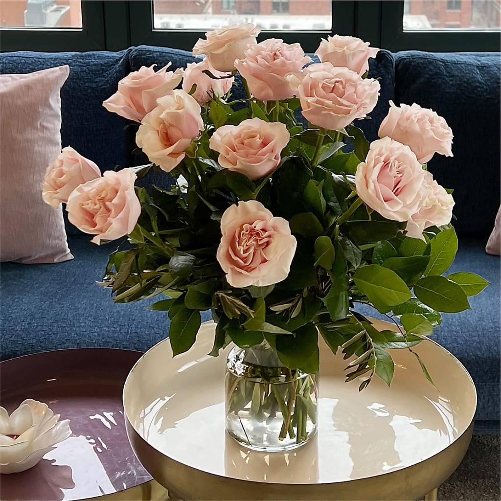 Long Stem Pink Rose Bouquet –  Woodbury Flowers, Woodbury GA