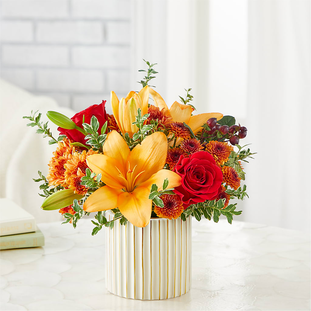 Scarlet Skies Bouquet –  Woodbury Flowers, Woodbury GA