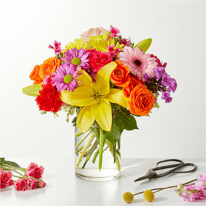 Cue the Confetti - A Florist Original –  Woodbury Flowers, Woodbury GA
