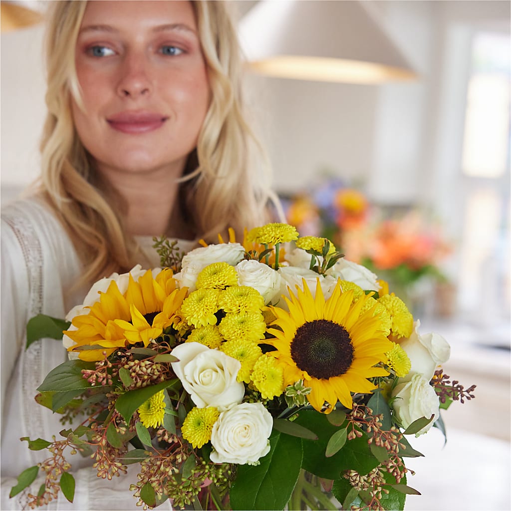 Luminous Morning Bouquet –  Woodbury Flowers, Woodbury GA