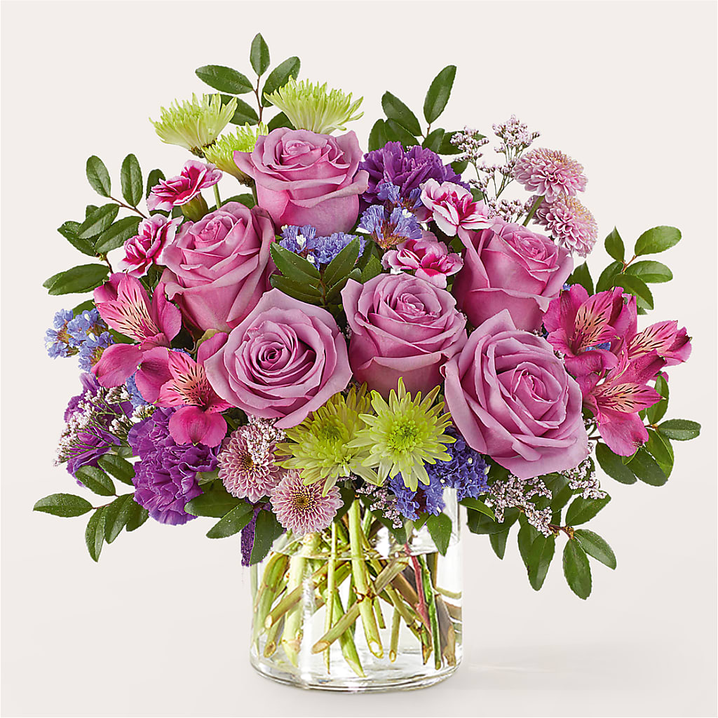 Glass Half Full Bouquet –  Woodbury Flowers, Woodbury GA