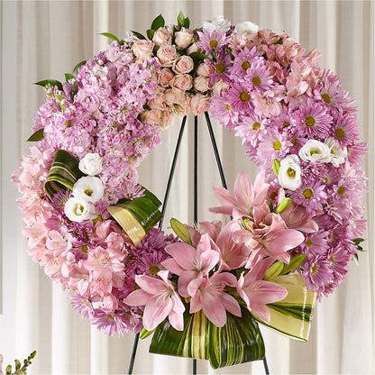 Gift of Warmth Wreath –  Woodbury Flowers, Woodbury GA