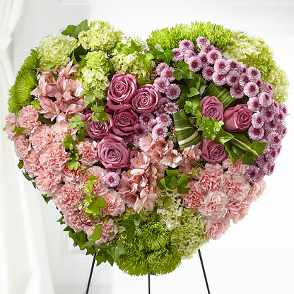 Heartwarming Standing Heart –  Woodbury Flowers, Woodbury GA