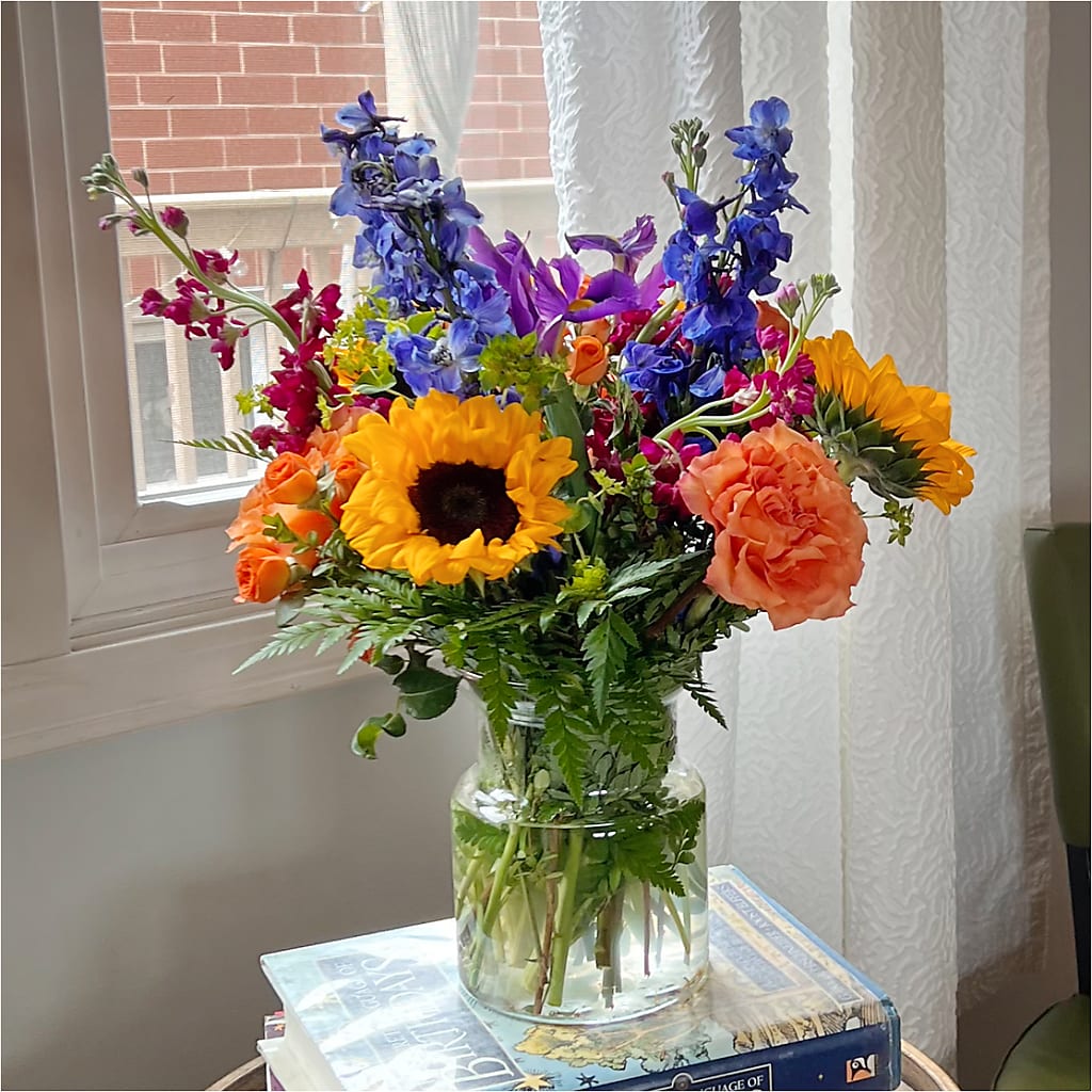 Rays of Life Bouquet –  Woodbury Flowers, Woodbury GA