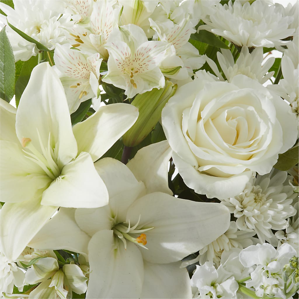 Peaceful Reflections Arrangement –  Woodbury Flowers, Woodbury GA