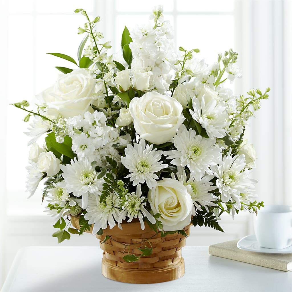 Heartfelt Condolences Arrangement –  Woodbury Flowers, Woodbury GA