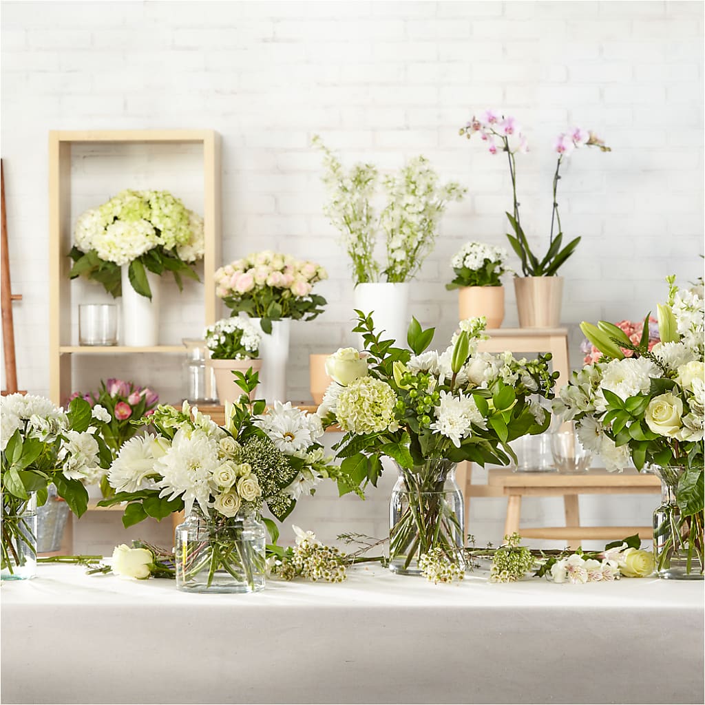 Classic Ivory – A Florist Original –  Woodbury Flowers, Woodbury GA