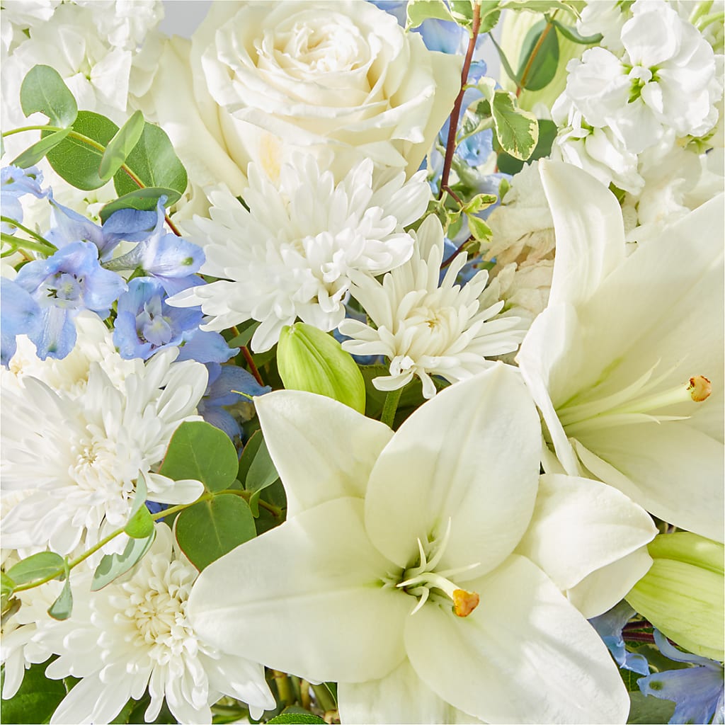 Peace of Mind Bouquet –  Woodbury Flowers, Woodbury GA