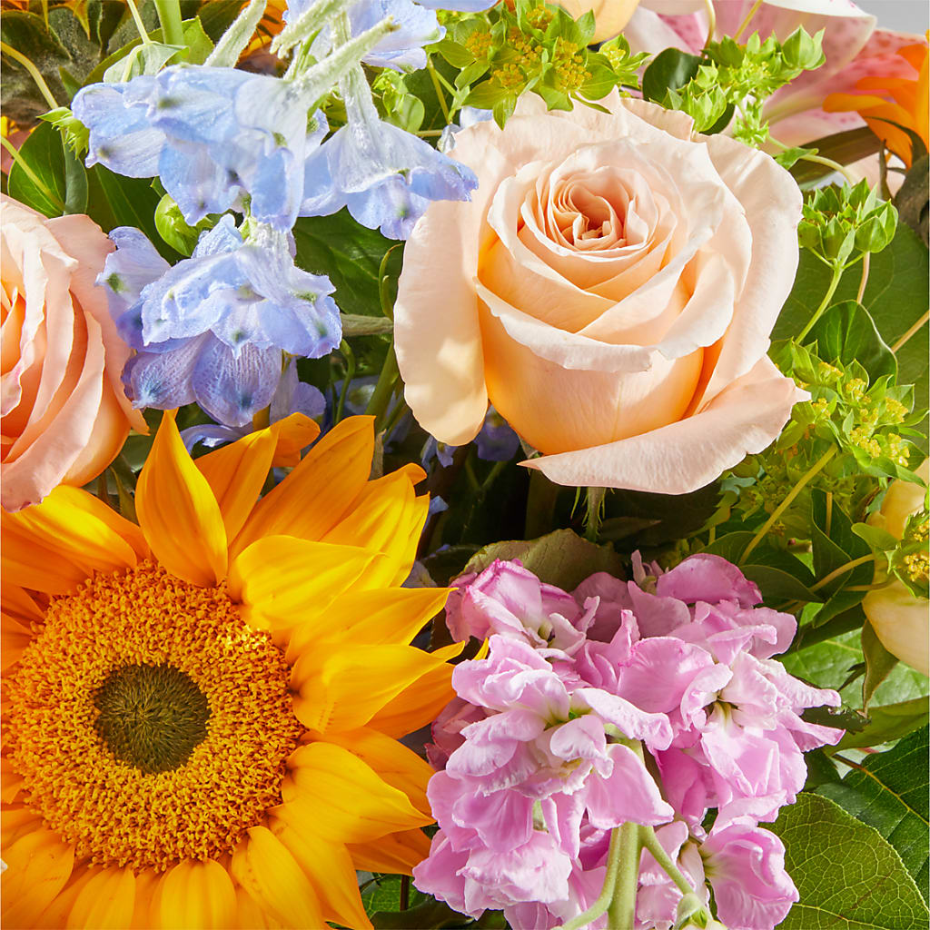 Dreamy Meadows Bouquet –  Woodbury Flowers, Woodbury GA