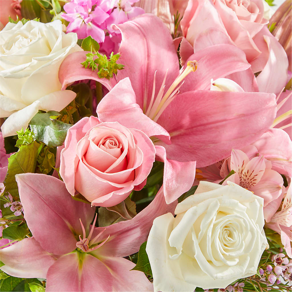 Ethereal Beauty Bouquet –  Woodbury Flowers, Woodbury GA