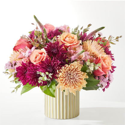 Berry Cobbler Bouquet with Ivory Vase –  Woodbury Flowers, Woodbury GA