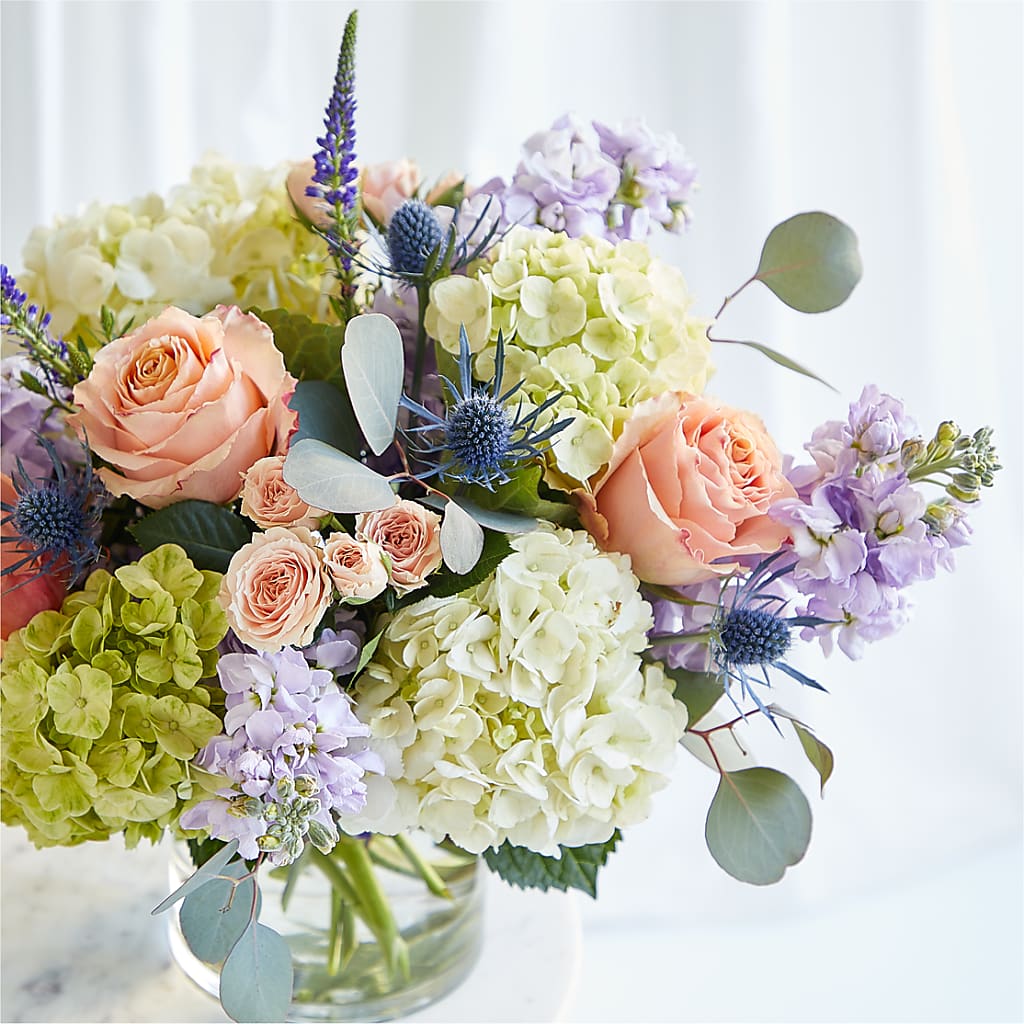 Porch Swing Bouquet –  Woodbury Flowers, Woodbury GA