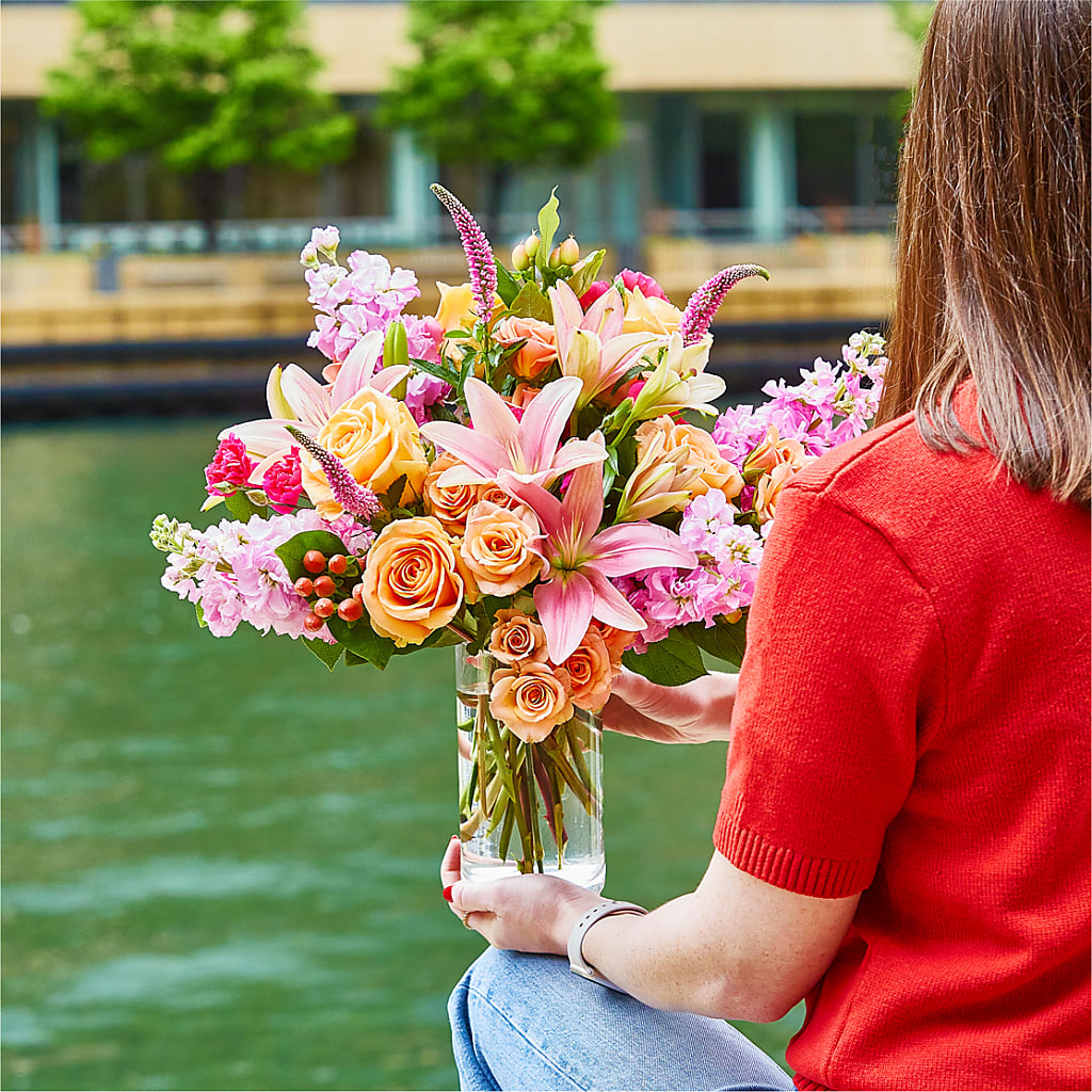 Bisous Bouquet –  Woodbury Flowers, Woodbury GA
