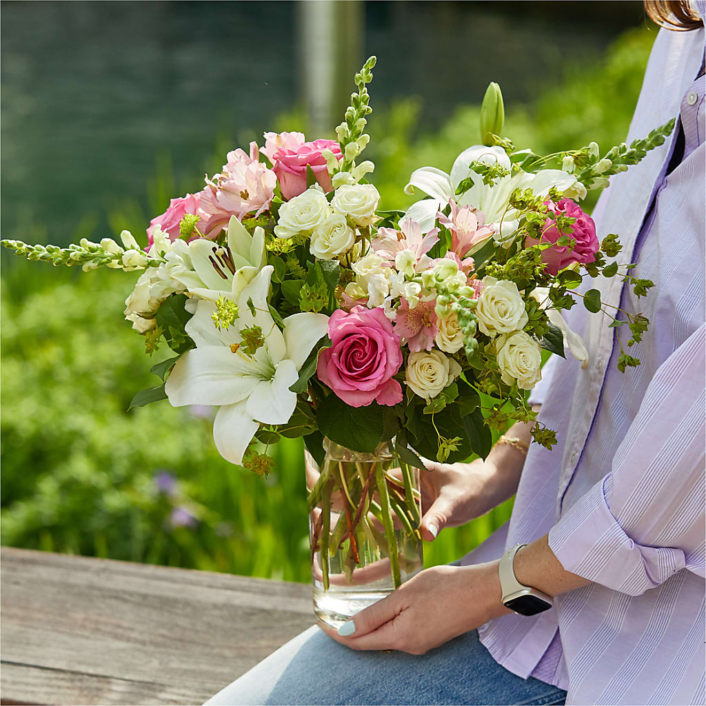 Fondly Bouquet –  Woodbury Flowers, Woodbury GA