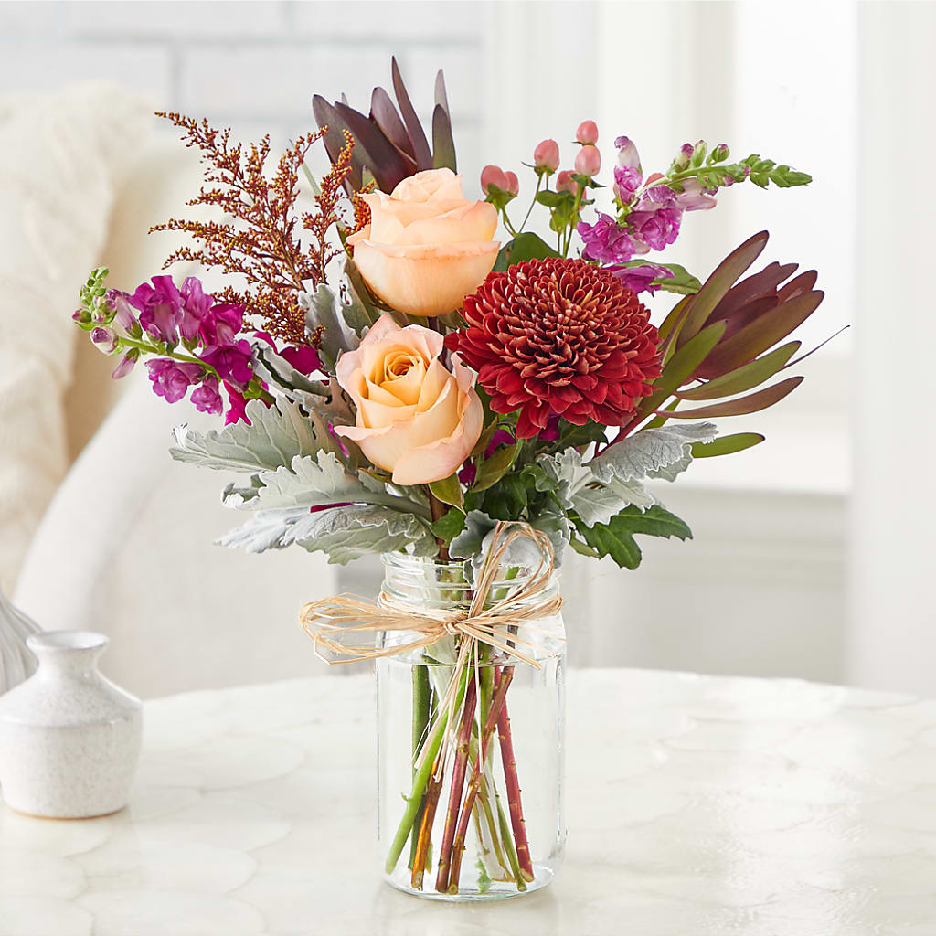 Moody Hues Bouquet –  Woodbury Flowers, Woodbury GA