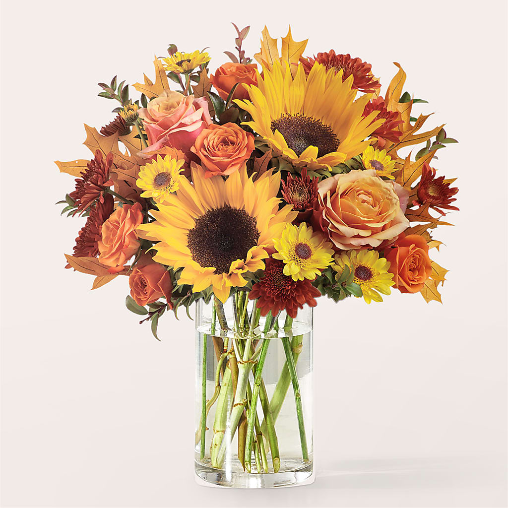 Fluttering Foliage Bouquet –  Woodbury Flowers, Woodbury GA