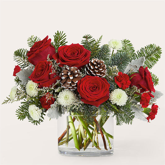 Yule Cheer Bouquet –  Woodbury Flowers, Woodbury GA